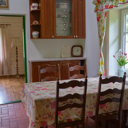 Morowo 別荘 チュフフ