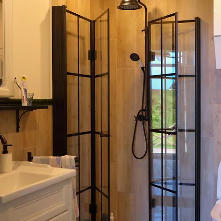 別荘 Morowo チュフフ